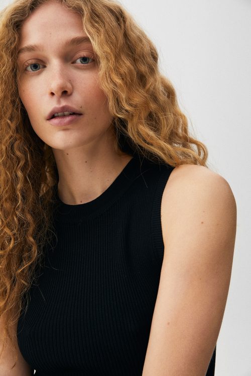 Stylish Black Casual Top-2